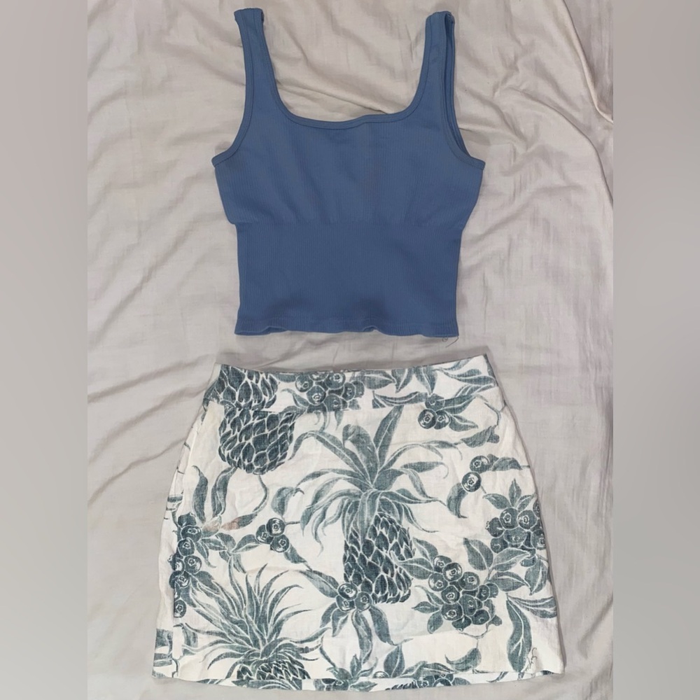 Blue/Grey Ribbed Tank Top - Picture 4 of 4
